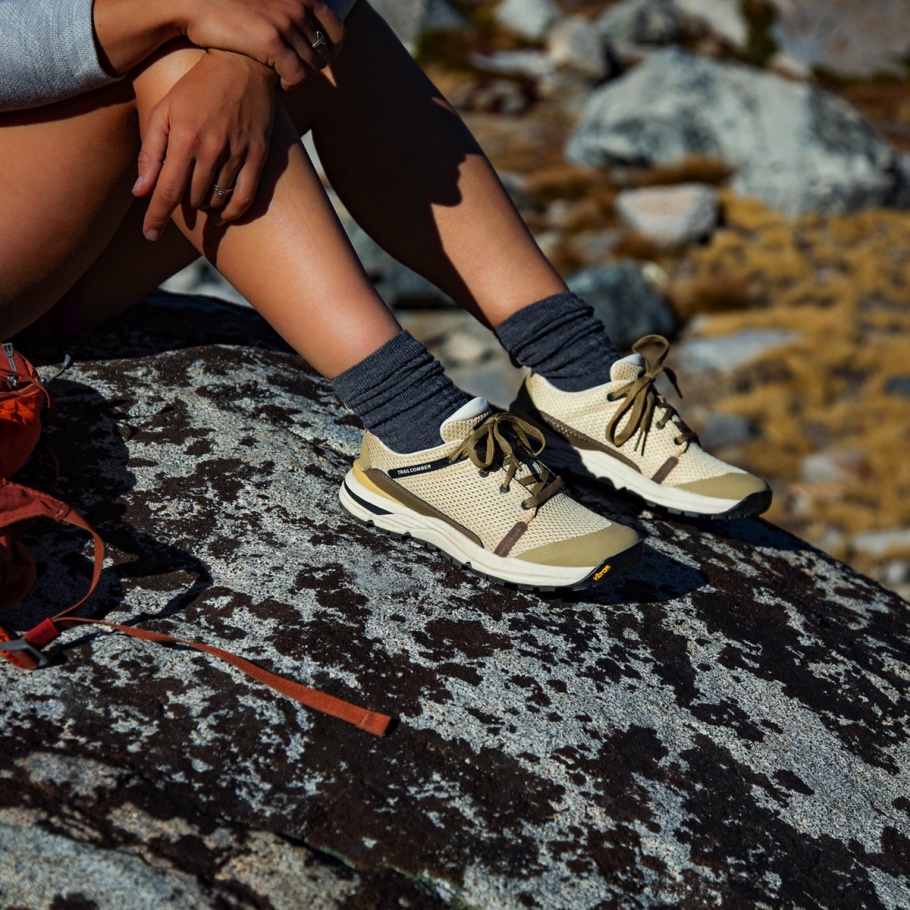 Dames Trailcomber Tarwe/brons Danner