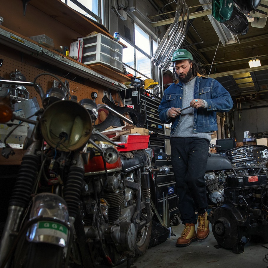 Licht Revival Kaki Danner