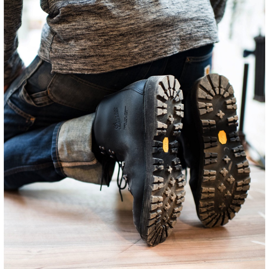 Mountain Light Zwart-gore-tex Danner