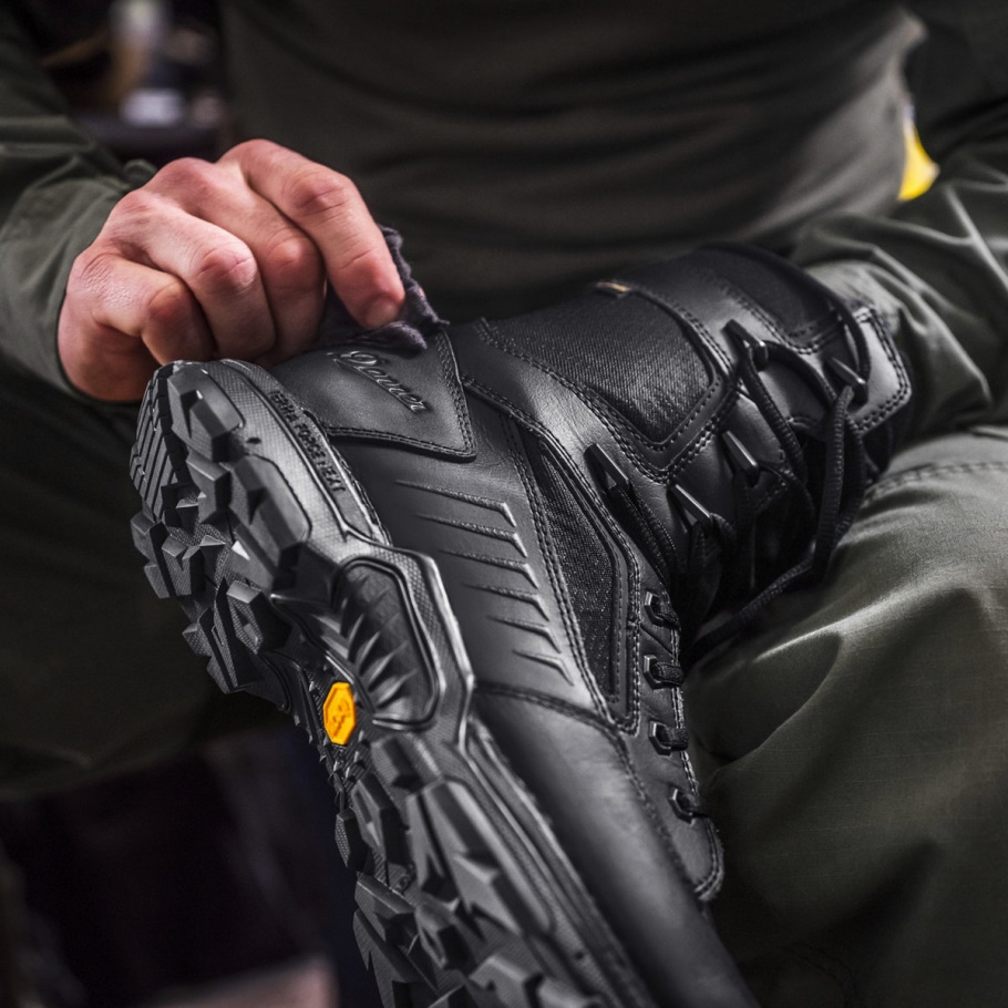 Slagbout 8 Zwarte Danner